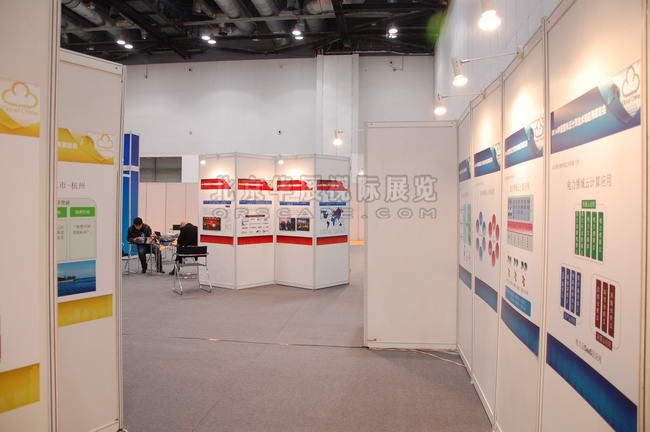 活动展板标准展板_在中国集成装备及软件博览会的布置-3